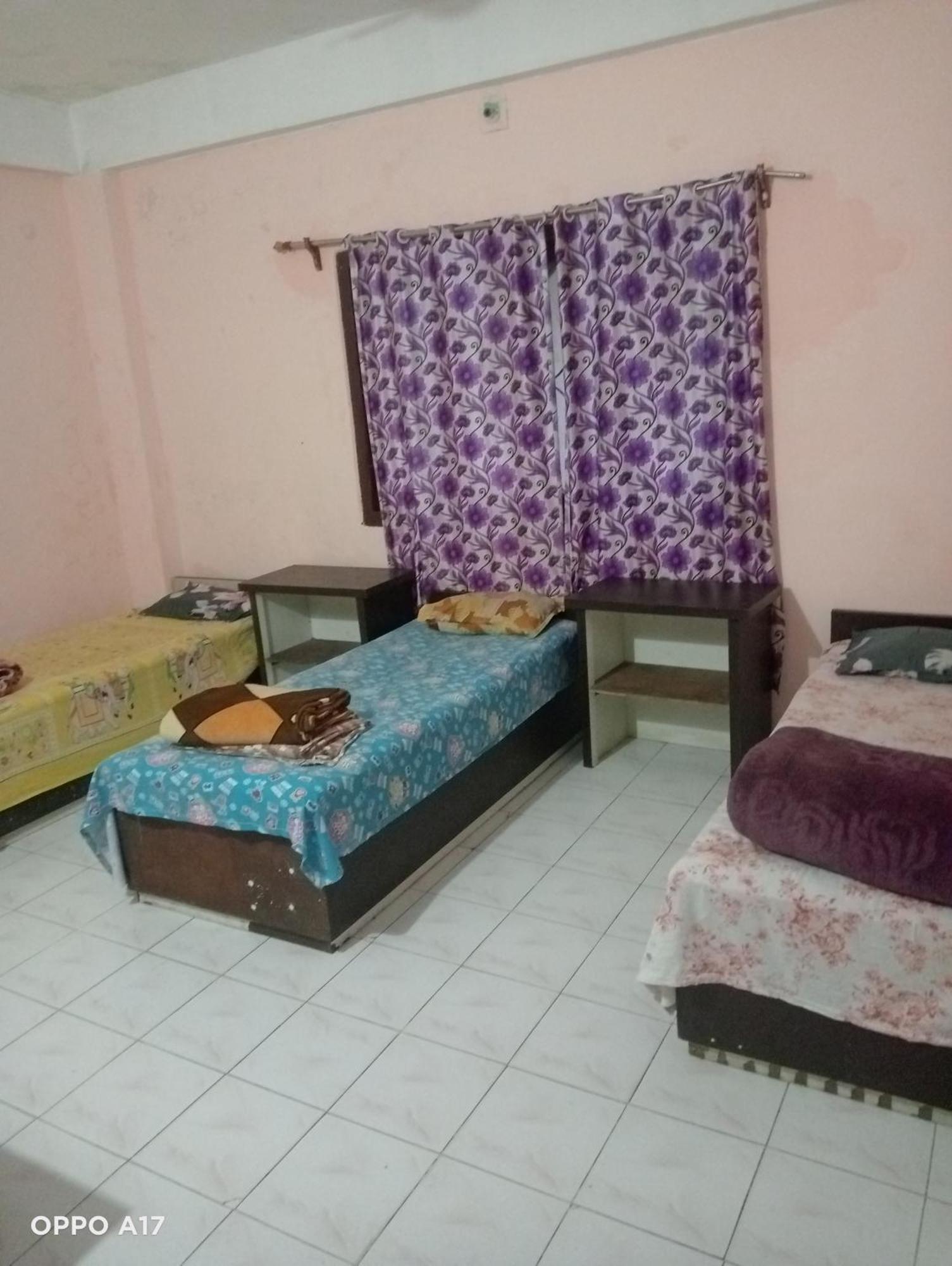 Swaroop Ashray Homestay Siliguri Pokoj fotografie